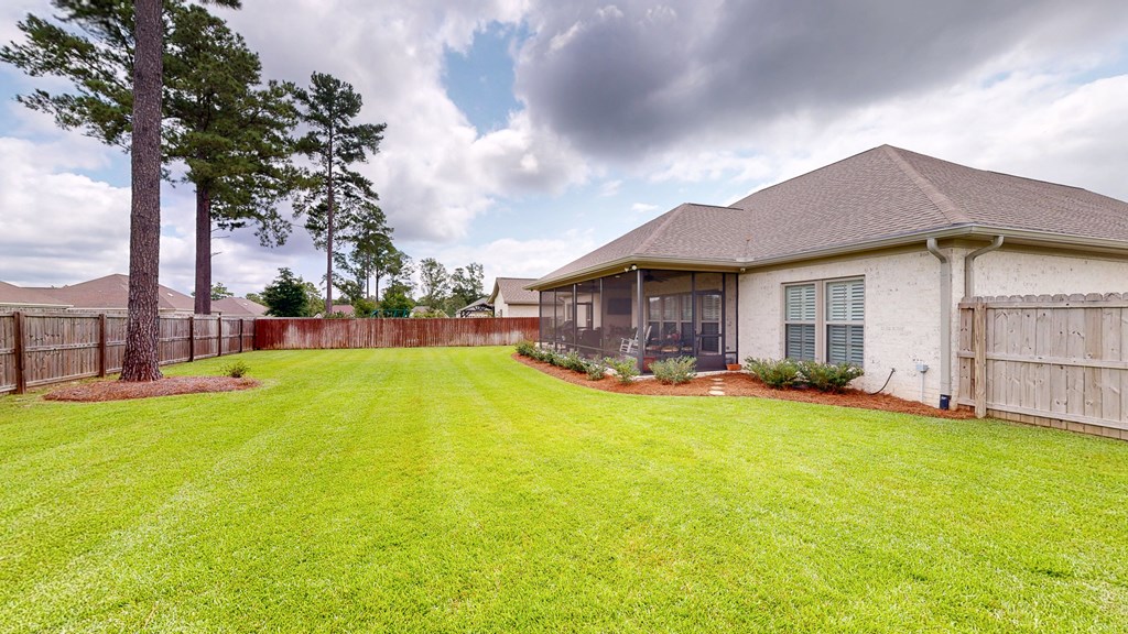 Dothan, Alabama 36305, United States, 4 Bedrooms Bedrooms, ,3 BathroomsBathrooms,Residential,Pending,188156