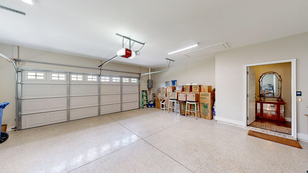 Dothan, Alabama 36305, United States, 4 Bedrooms Bedrooms, ,3 BathroomsBathrooms,Residential,Pending,188156