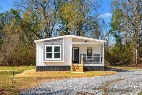 Mobile Home For Sale - 5704 S County Road 49<br/> Geneva County, Slocomb, AL 36375