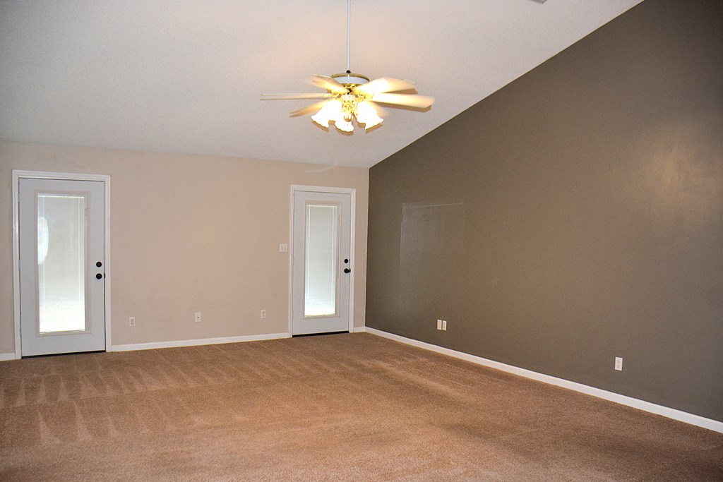 213 Elizabeth Lane, Daleville, Alabama image 3