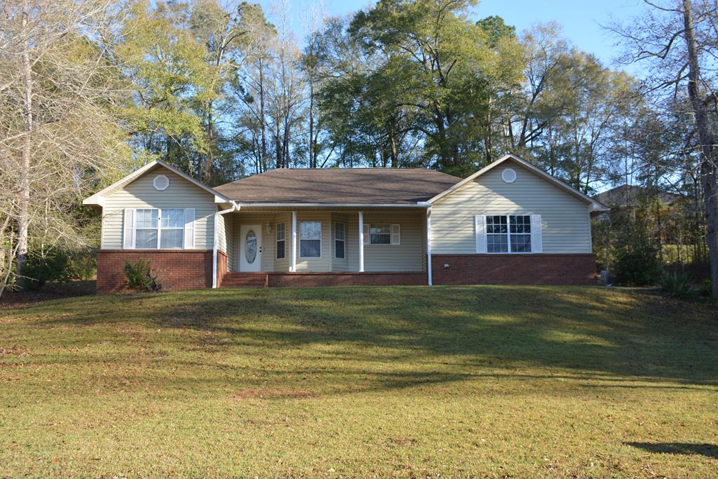 213 Elizabeth Lane, Daleville, Alabama image 1