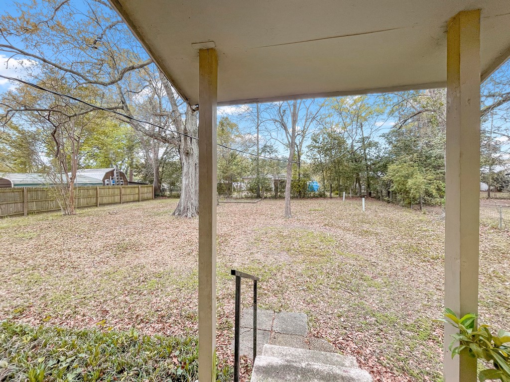 106 W Marion Dr, Dothan, Alabama image 23