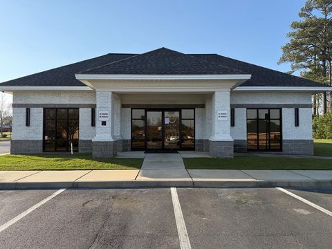 Homes For Rent - 200 Medical Care Way<br/> Dothan, AL 36303