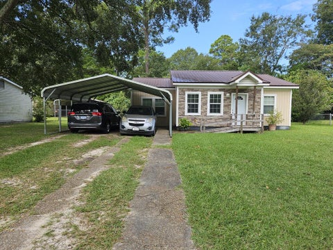 Homes For Sale - 1210 Bradley Road<br/> Dothan, AL 36301