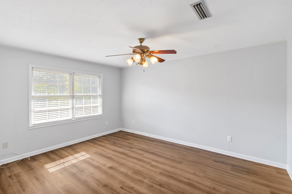 2109 Centenial Drive, Dothan, Alabama image 17