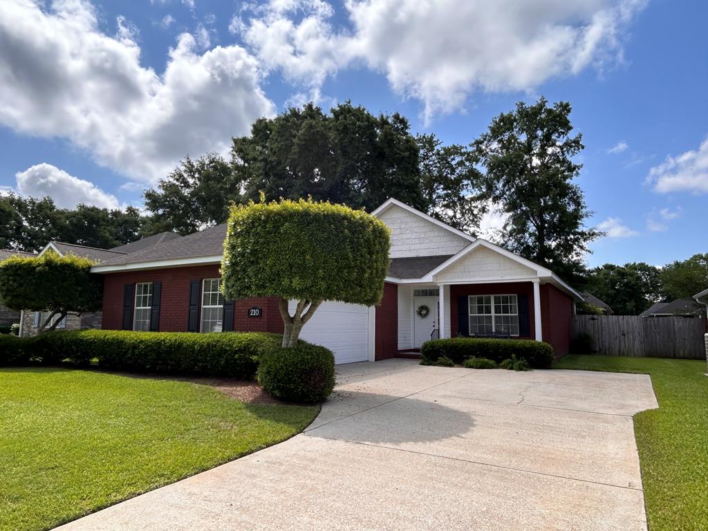 210 Petersburg Court, Dothan, Alabama image 1