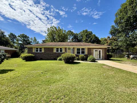 Homes For Sale - 2309 Kristi Lea Dr<br/> Dothan, AL 36303