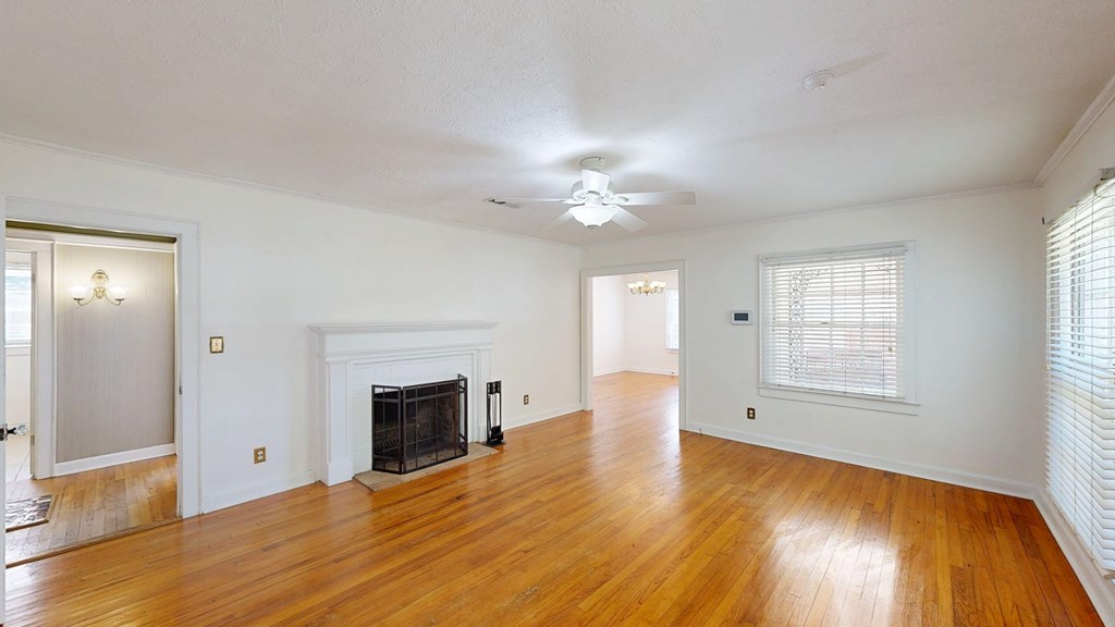 Dothan, Alabama 36303, United States, 3 Bedrooms Bedrooms, ,2 BathroomsBathrooms,Residential,Active,202668