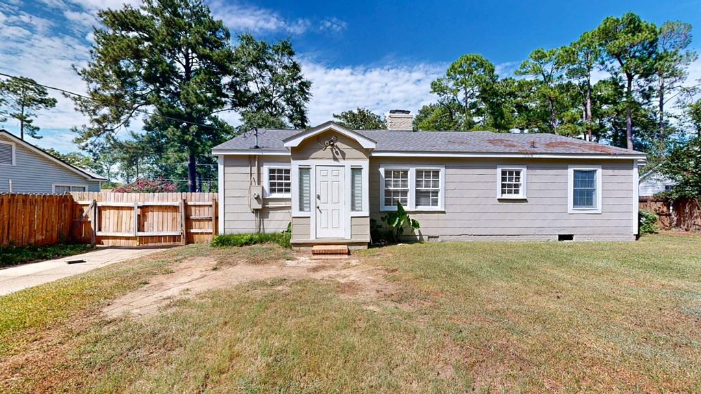 Dothan, Alabama 36303, United States, 3 Bedrooms Bedrooms, ,2 BathroomsBathrooms,Residential,Active,202668