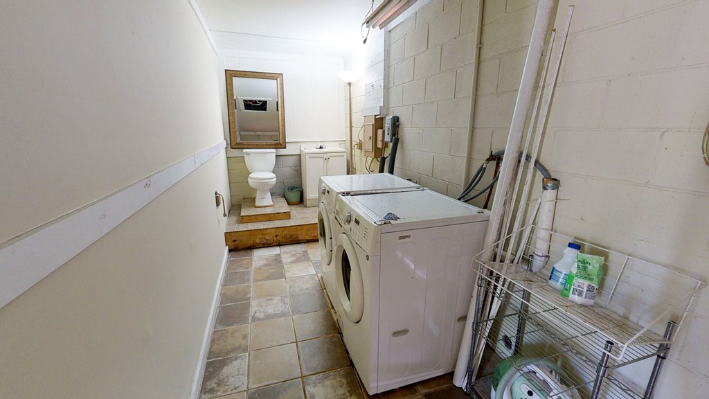 Dothan, Alabama 36303, United States, 3 Bedrooms Bedrooms, ,2 BathroomsBathrooms,Residential,Active,202668