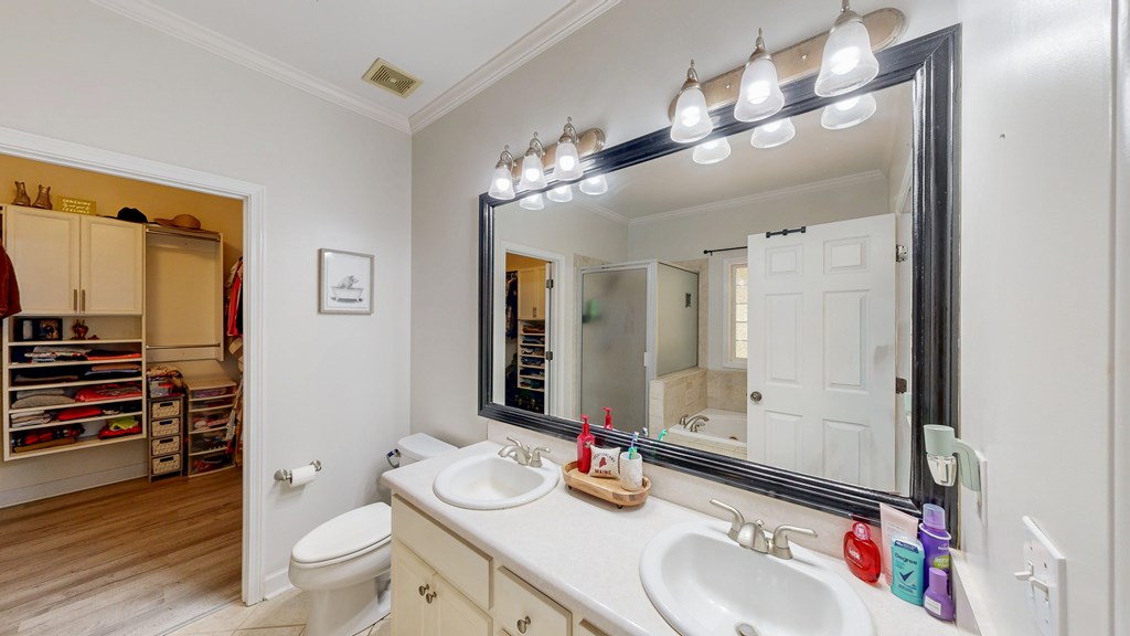 Headland, Alabama 36345, United States, 4 Bedrooms Bedrooms, ,4 BathroomsBathrooms,Residential,Active,245295