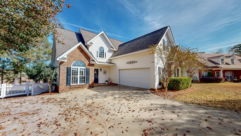 Headland, Alabama 36345, United States, 4 Bedrooms Bedrooms, ,4 BathroomsBathrooms,Residential,Active,245295