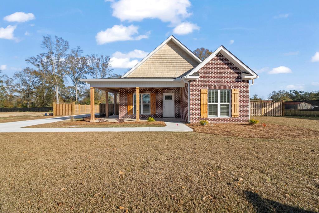 670 N Broad Street, Cowarts, Alabama image 1