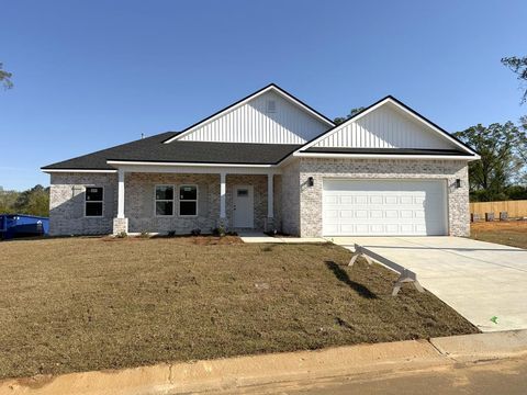 Homes For Sale - 328 Thornbird Loop<br/> Coffee County, Enterprise, AL 36330