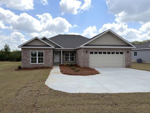 Homes For Sale - 548 N John Street<br/> New Brockton, AL 36351