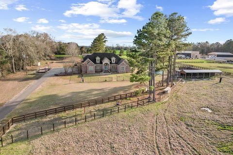 Homes For Sale - 776 County Road 68<br/> Dothan, AL 36305