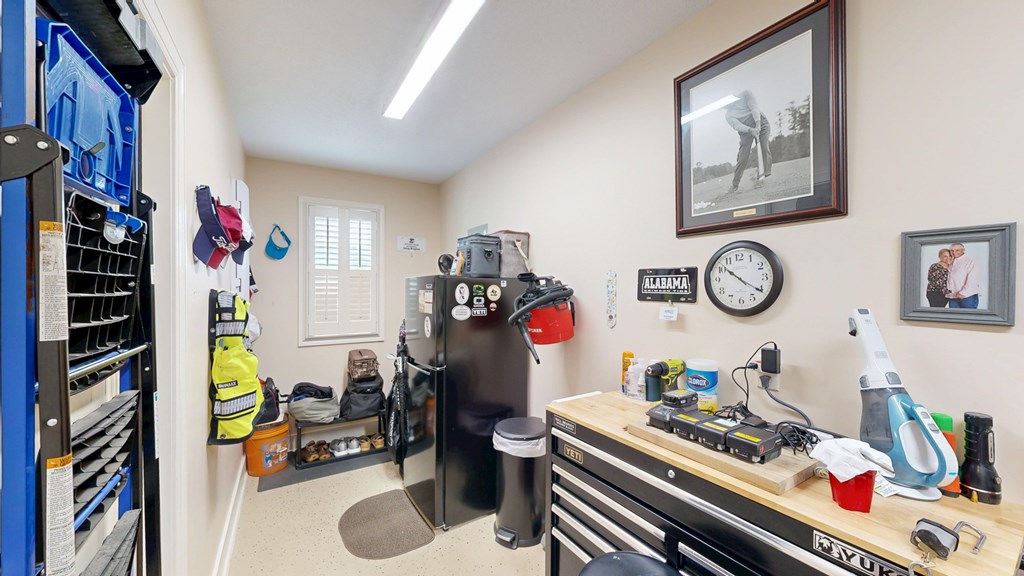 Dothan, Alabama 36301, United States, 3 Bedrooms Bedrooms, ,3 BathroomsBathrooms,Residential,Active,190228