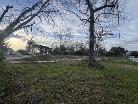 Vacant Land For Sale - 12584 Cottonwood Rd Lot 2<br/> Cottonwood, AL 36320