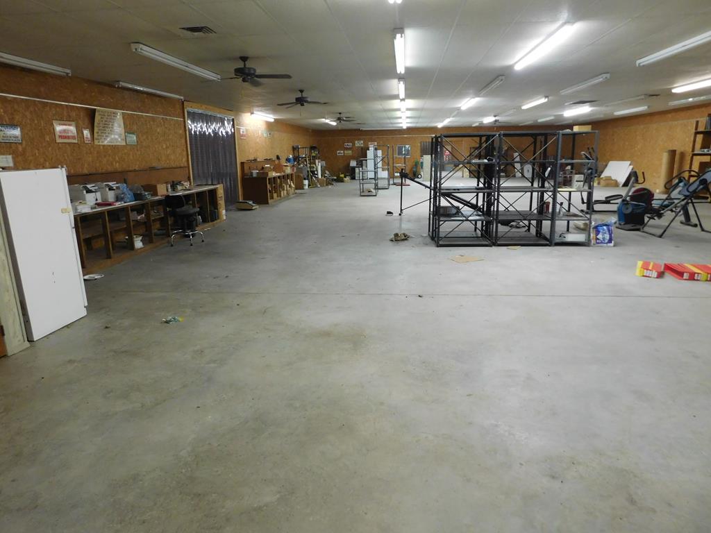 Midland City, Alabama 36350, United States, ,Commercial,Active,230031