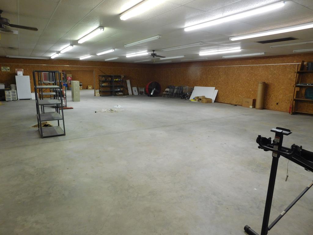 Midland City, Alabama 36350, United States, ,Commercial,Active,230031