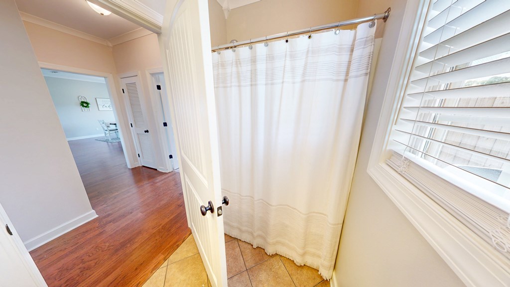 Headland, Alabama 36345, United States, 3 Bedrooms Bedrooms, ,2 BathroomsBathrooms,Residential,Active,150728