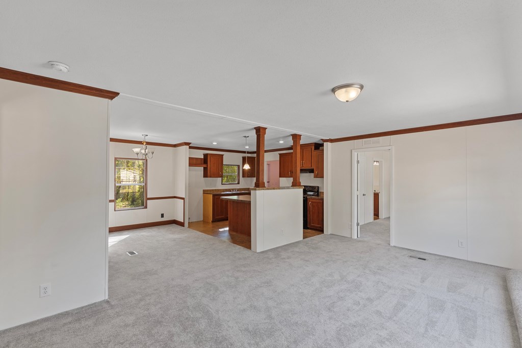 218 Little Oak Ct, Dothan, Alabama image 3