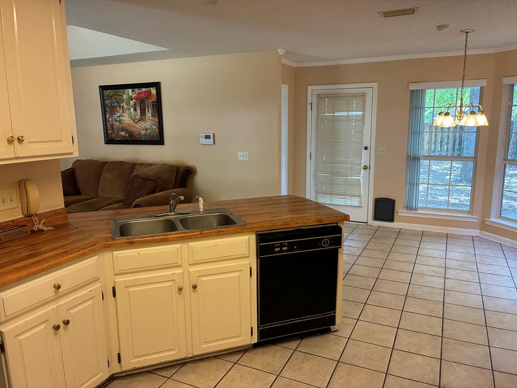 318 Darlington Cir, Dothan, Alabama image 5