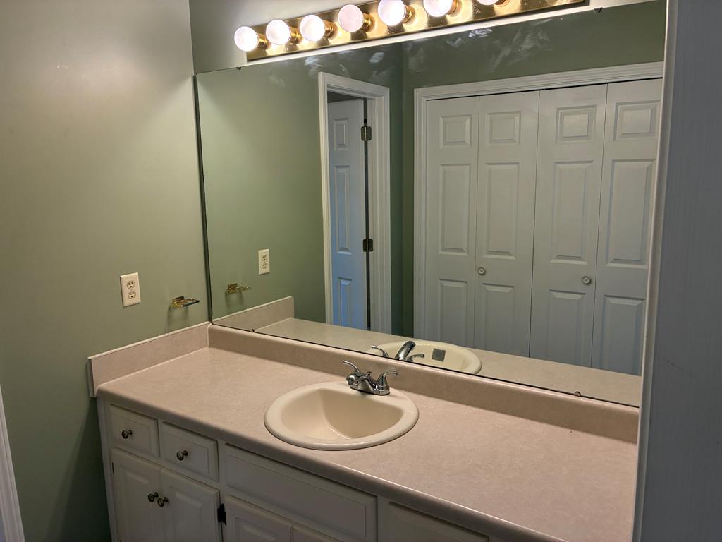 318 Darlington Cir, Dothan, Alabama image 8