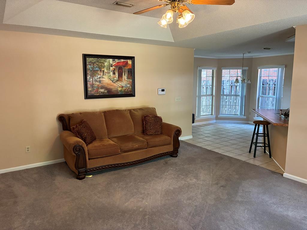 318 Darlington Cir, Dothan, Alabama image 2