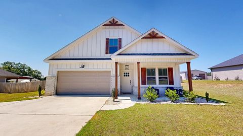 Homes For Sale - 1590 E Smithville Road<br/> Dothan, AL 36301