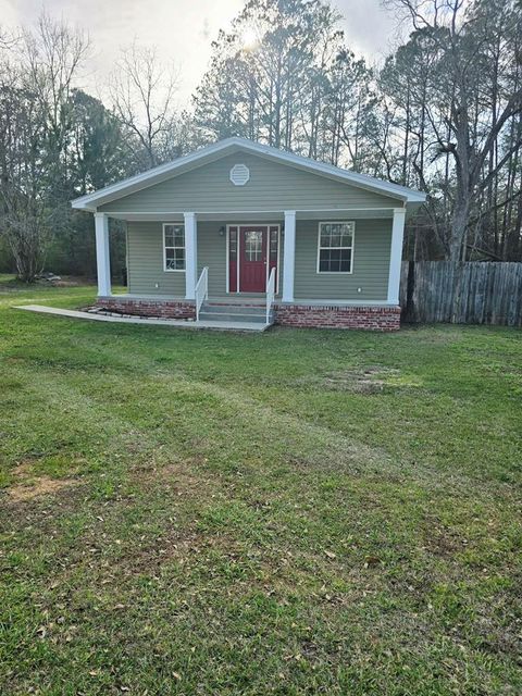 Homes For Sale - 3013 County Road 21<br/> Ozark, AL 36360