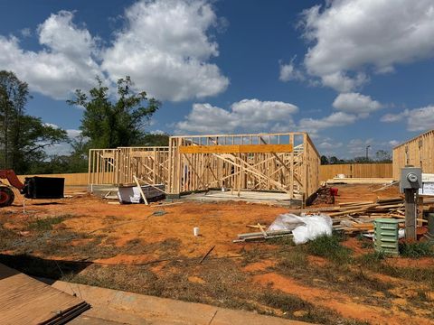 Homes For Sale - 316 Thornbird Loop<br/> Coffee County, Enterprise, AL 36330