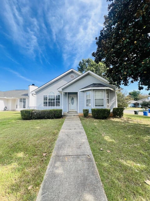 Homes For Rent - 400 Denise St<br/> Dothan, AL 36305