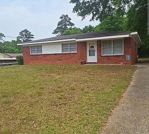 Homes For Sale - 138 Charles St<br/> Ozark, AL 36360