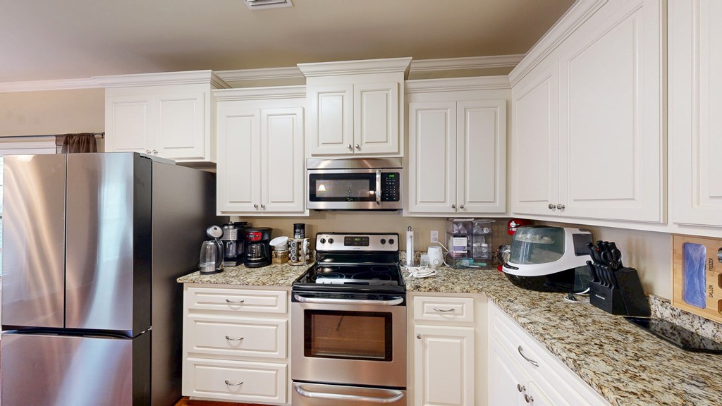 Dothan, Alabama 36301, United States, 3 Bedrooms Bedrooms, ,2 BathroomsBathrooms,Residential,Active,251351