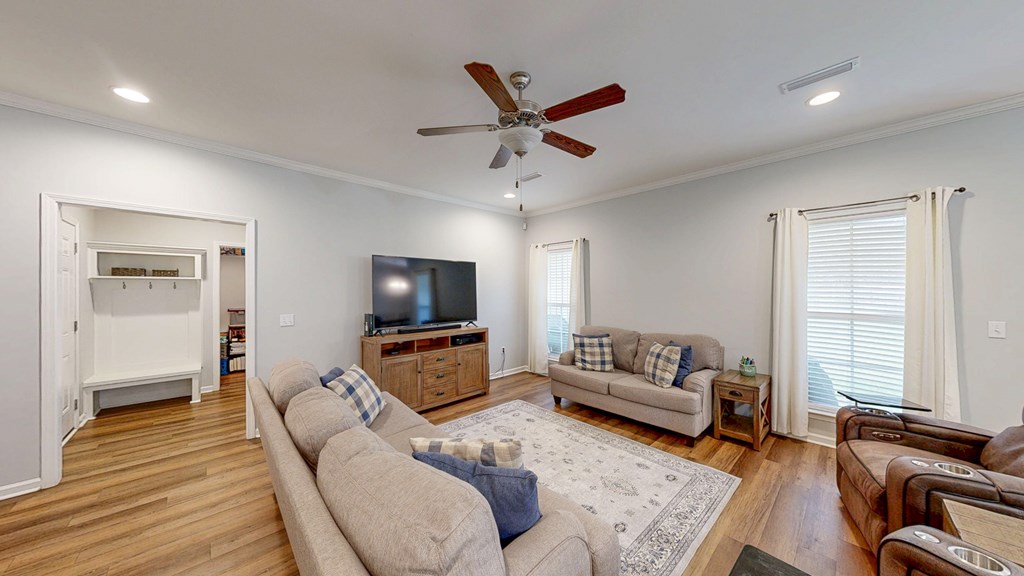 100 Scarlett Oak Drive, Headland, Alabama image 7