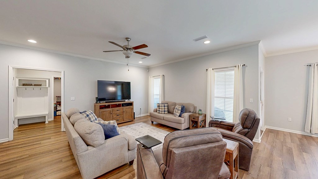 100 Scarlett Oak Drive, Headland, Alabama image 6