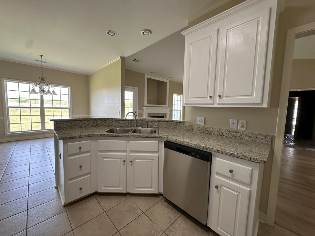 304 Cannondale Circle, Cowarts, Alabama image 10