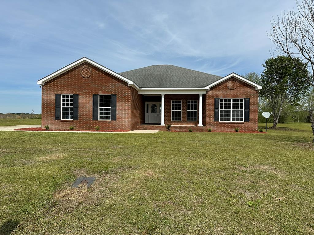 304 Cannondale Circle, Cowarts, Alabama image 1