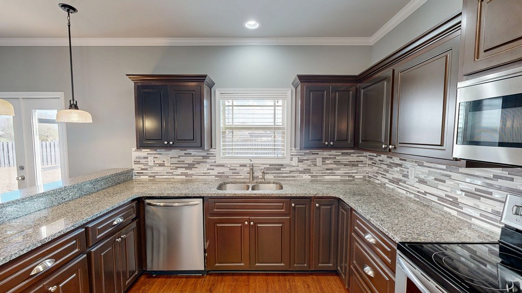 Midland City, Alabama 36350, United States, 4 Bedrooms Bedrooms, ,3 BathroomsBathrooms,Residential,Active,248714