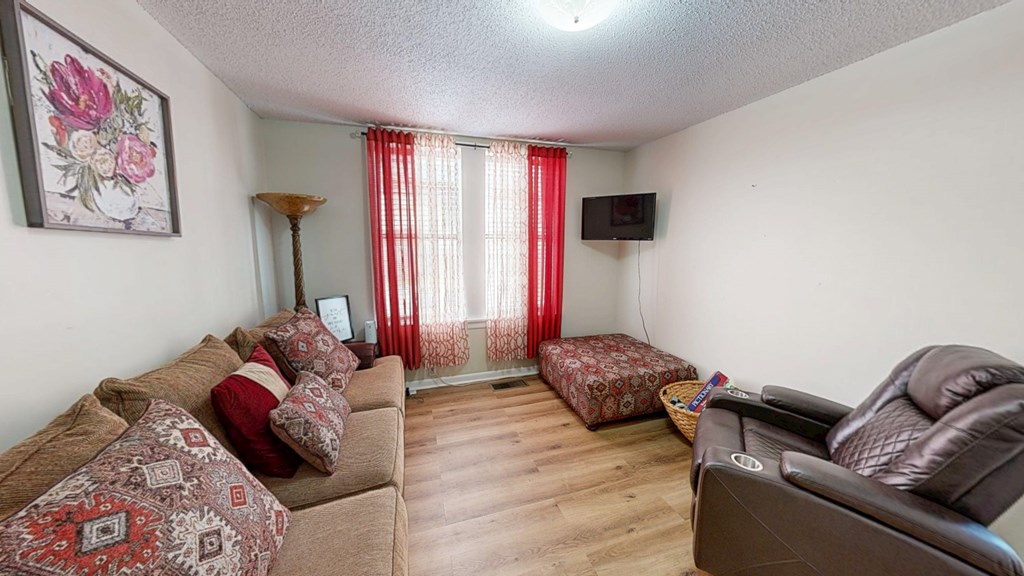 472 N Claxton Avenue, Elba, Alabama image 5