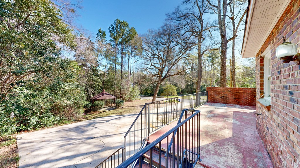 709 Rosemont Drive, Dothan, Alabama image 39
