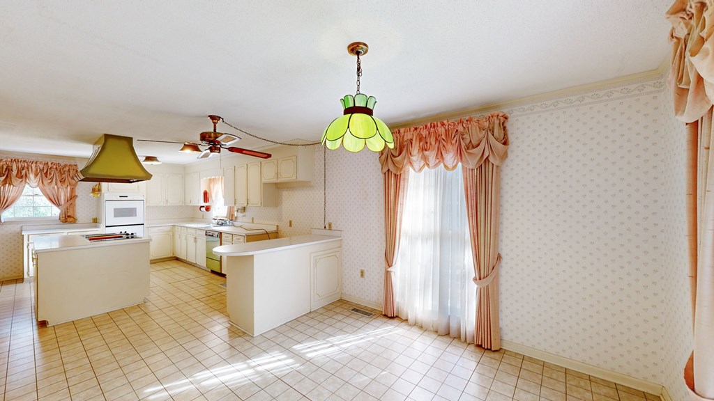 709 Rosemont Drive, Dothan, Alabama image 15