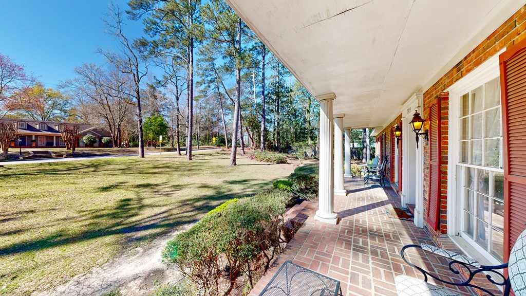 709 Rosemont Drive, Dothan, Alabama image 5