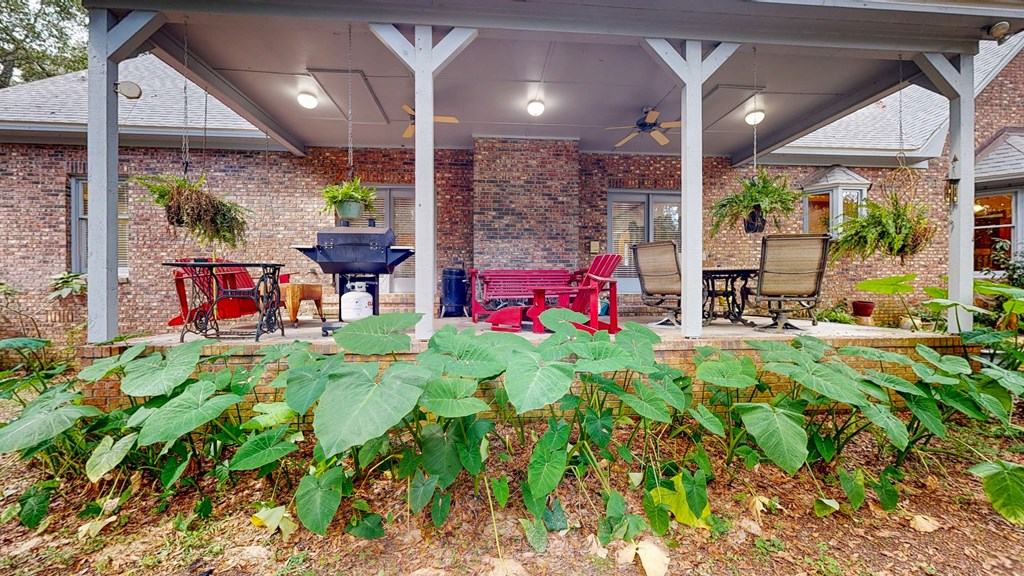 Cowarts, Alabama 36321, United States, 5 Bedrooms Bedrooms, ,3 BathroomsBathrooms,Residential,Active,224906