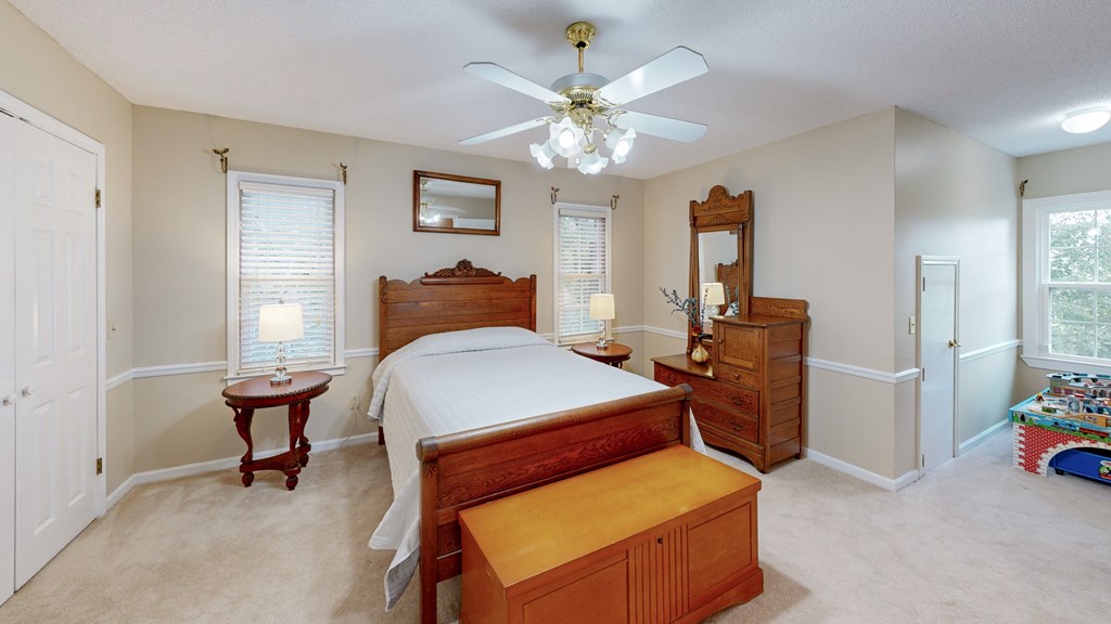 Cowarts, Alabama 36321, United States, 5 Bedrooms Bedrooms, ,3 BathroomsBathrooms,Residential,Active,224906