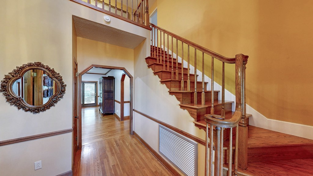 Cowarts, Alabama 36321, United States, 5 Bedrooms Bedrooms, ,3 BathroomsBathrooms,Residential,Active,224906