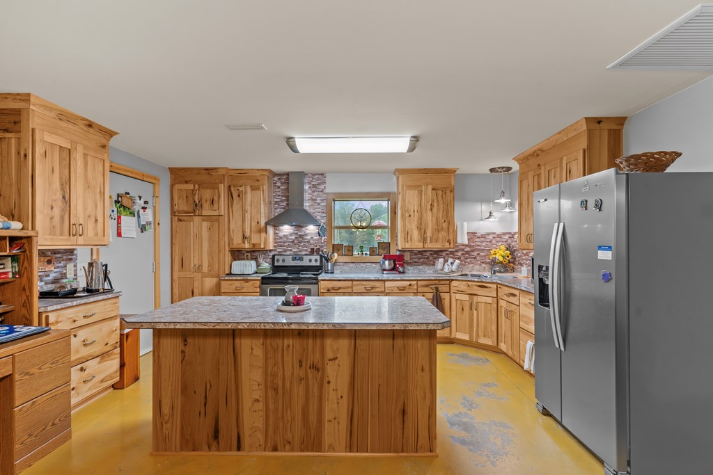 2230 D Hodge, Cottonwood, Alabama image 22