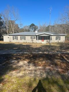 210 Lonnie Road, Cottonwood, Alabama image 1