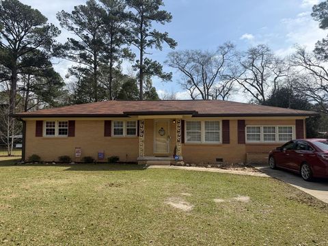 Homes For Sale - 137 Highland St<br/> Houston County, Dothan, AL 36301